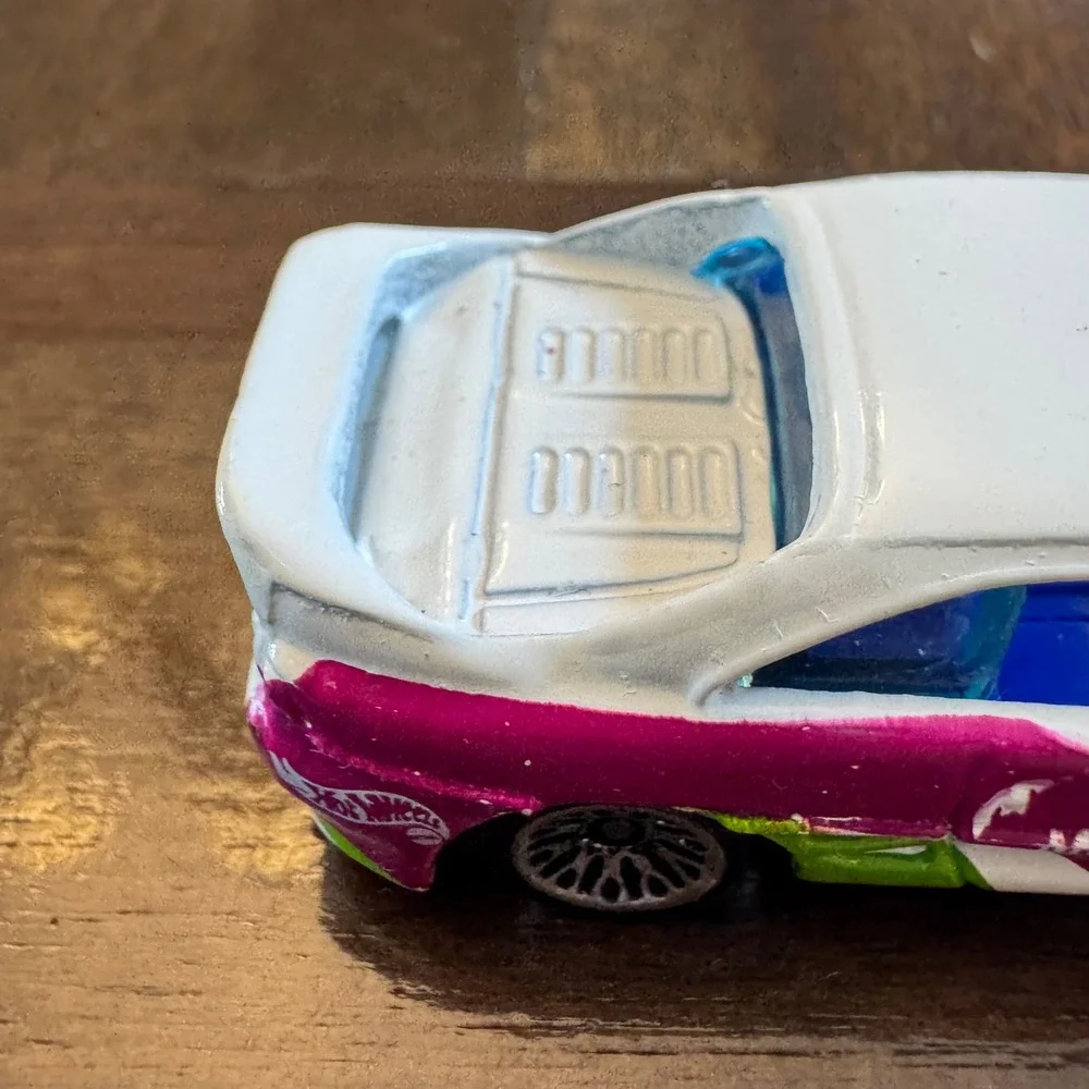 Hot Wheels Midnite Otto Diecast Car White Purple Green Blue 1990 Mattel Malaysia